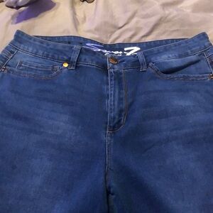 Women’s Seven7 skinny jeans